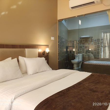 The Pearl Hotell Puri Eksteriør bilde