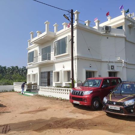 The Pearl Hotell Puri Eksteriør bilde