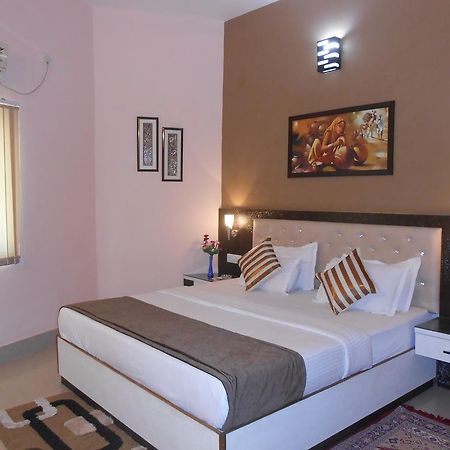 The Pearl Hotell Puri Eksteriør bilde