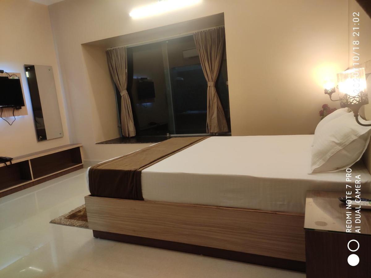 The Pearl Hotell Puri Eksteriør bilde